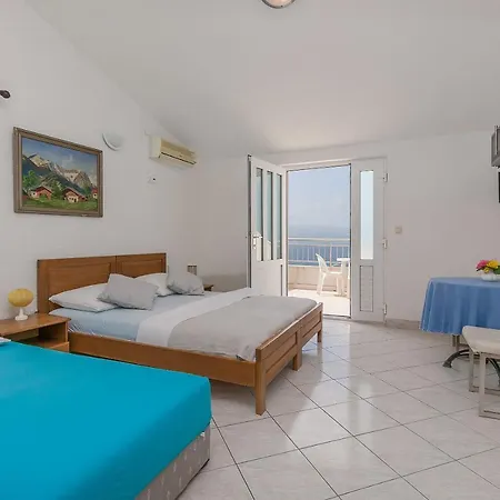 Apartments Luca Omiš Exterior foto